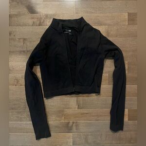 garage cropped black zip up